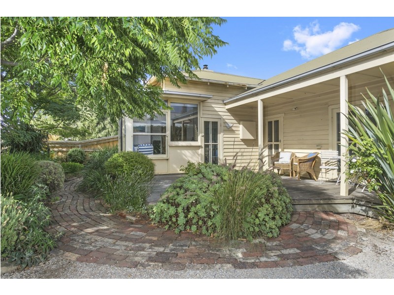 37 Seaview Avenue, Barwon Heads VIC 3227