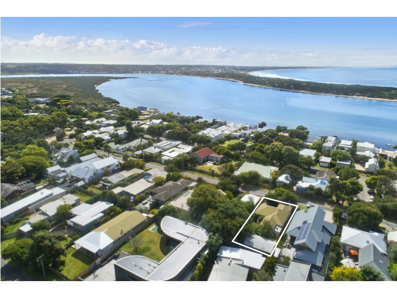 37 Seaview Avenue, Barwon Heads VIC 3227