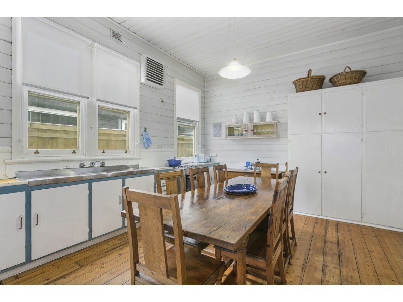 37 Seaview Avenue, Barwon Heads VIC 3227