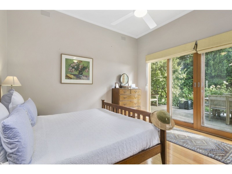 37 Seaview Avenue, Barwon Heads VIC 3227