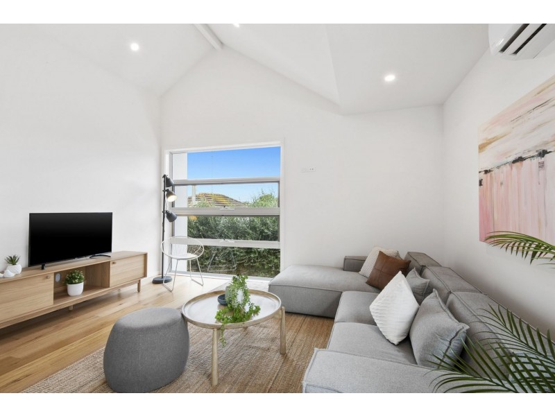 2/119 Hitchcock Avenue, Barwon Heads VIC 3227