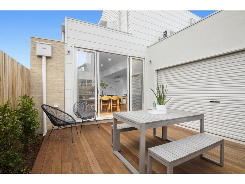 2/119 Hitchcock Avenue, Barwon Heads VIC 3227