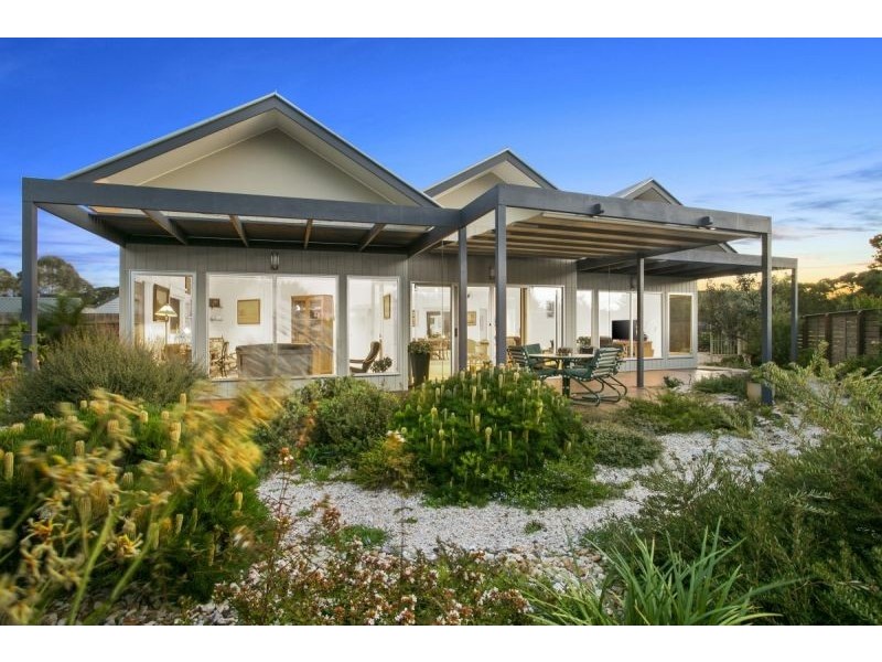 24 Ozone Street, Indented Head VIC 3223