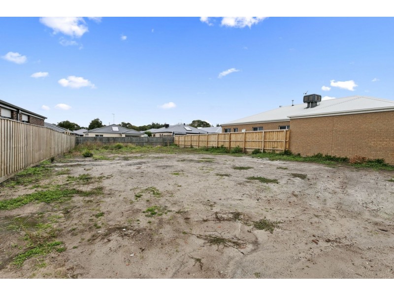 44 Flagstaff Drive, Portarlington VIC 3223