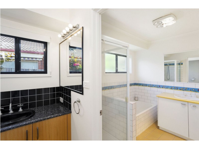 17 Miriam Court, Ocean Grove VIC 3226