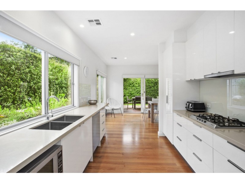 2/19 Reid Street, Barwon Heads VIC 3227