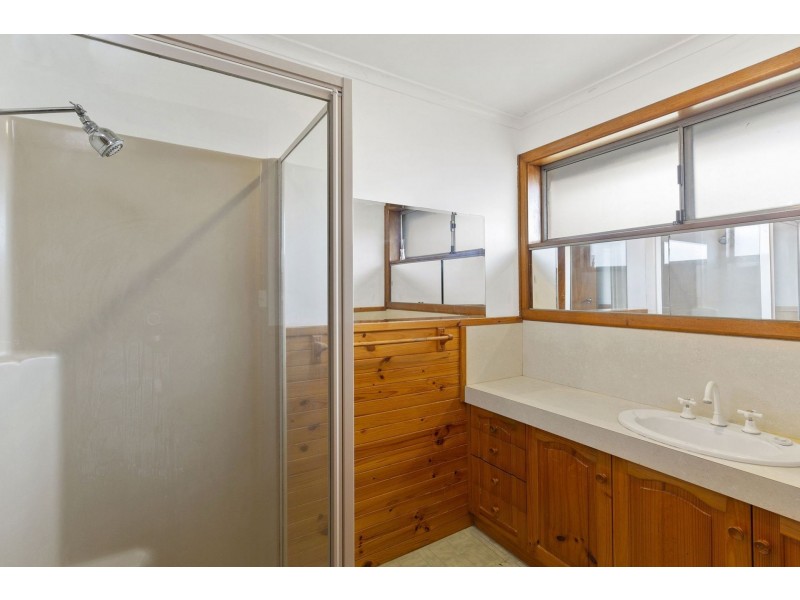 103 Asbury Street East, Ocean Grove VIC 3226