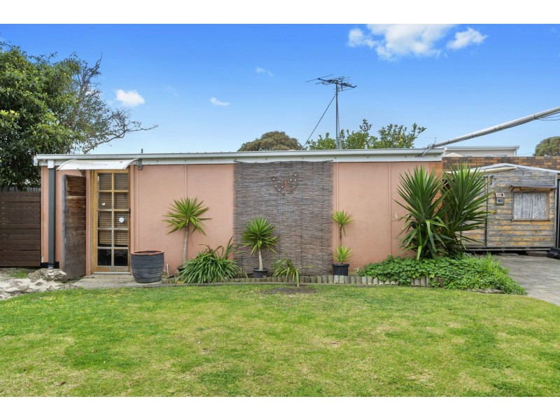 103 Asbury Street East, Ocean Grove VIC 3226