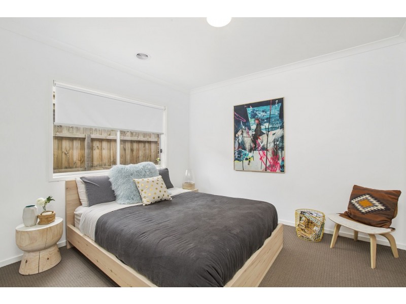 18 Empress Boulevard, Ocean Grove VIC 3226