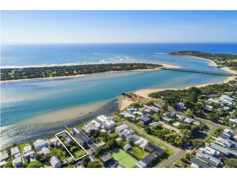 2 Riverside Lane, Barwon Heads VIC 3227
