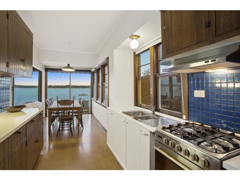 2 Riverside Lane, Barwon Heads VIC 3227