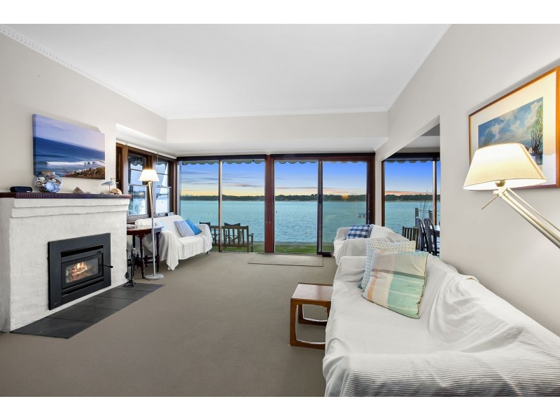 2 Riverside Lane, Barwon Heads VIC 3227