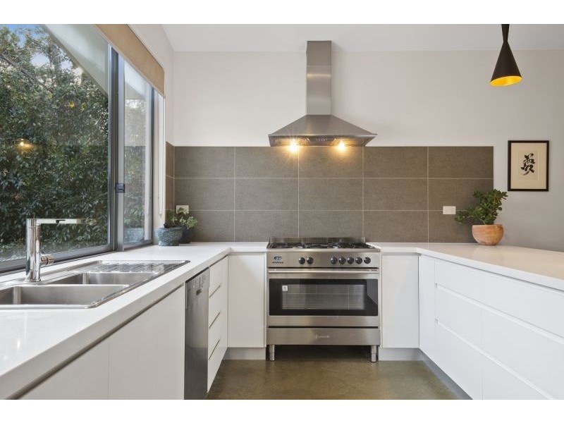 13 Hogan Drive, Barwon Heads VIC 3227