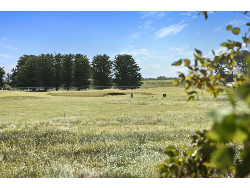 128 – 130 Cashmore Drive, Connewarre VIC 3227