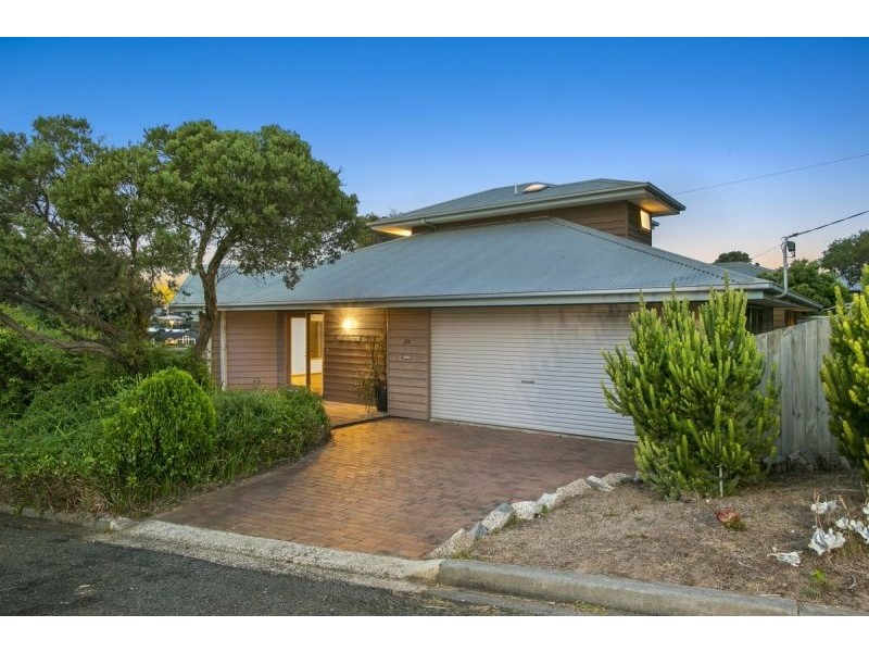 29 Ocean Throughway, Ocean Grove VIC 3226