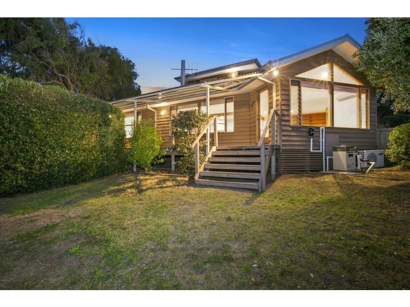 29 Ocean Throughway, Ocean Grove VIC 3226