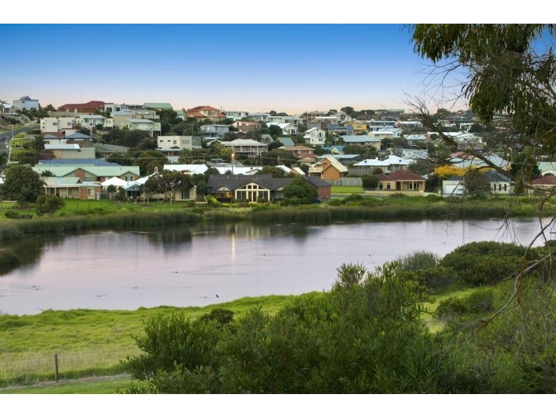 29 Ocean Throughway, Ocean Grove VIC 3226