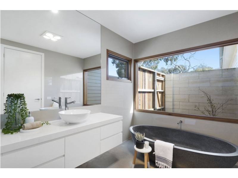 28-30 Yellow Gum Drive, Ocean Grove VIC 3226