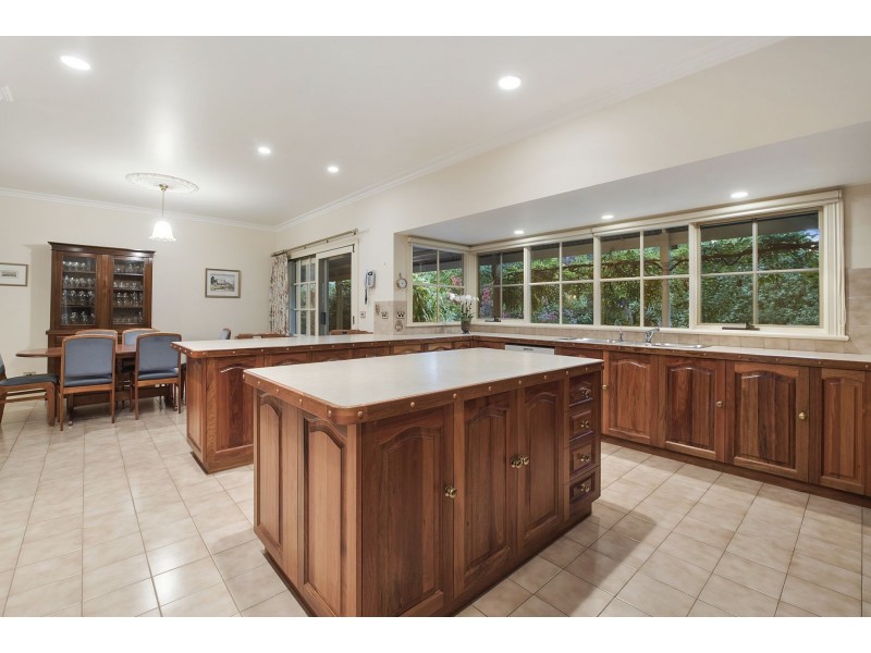 11 Sylvan Lane, Ocean Grove VIC 3226