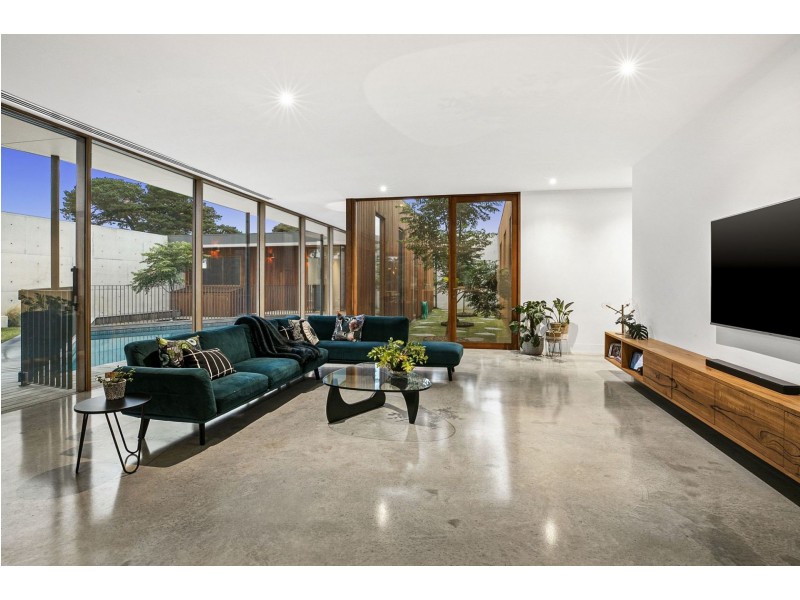 4 Plantation Drive, Connewarre VIC 3227