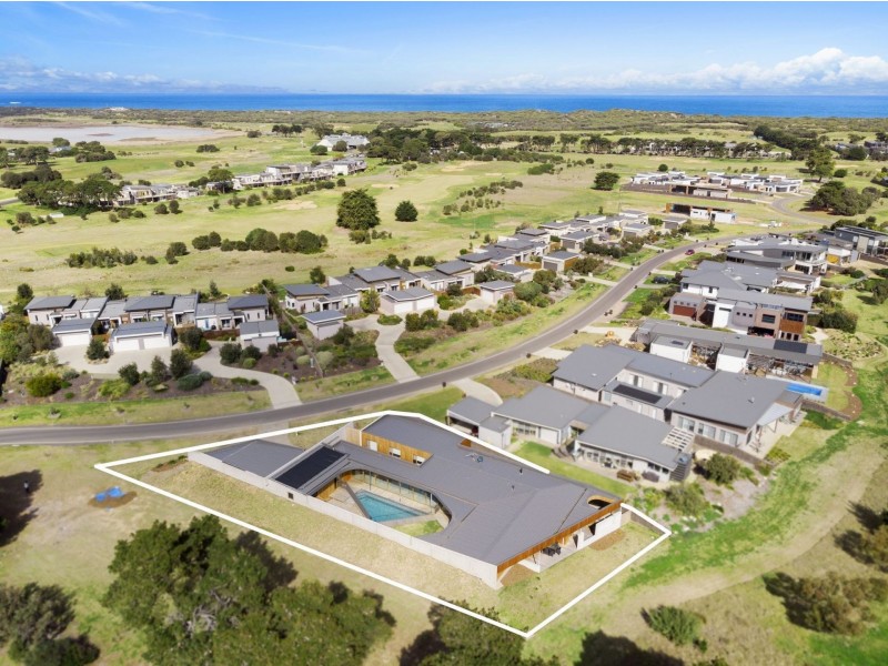 4 Plantation Drive, Connewarre VIC 3227