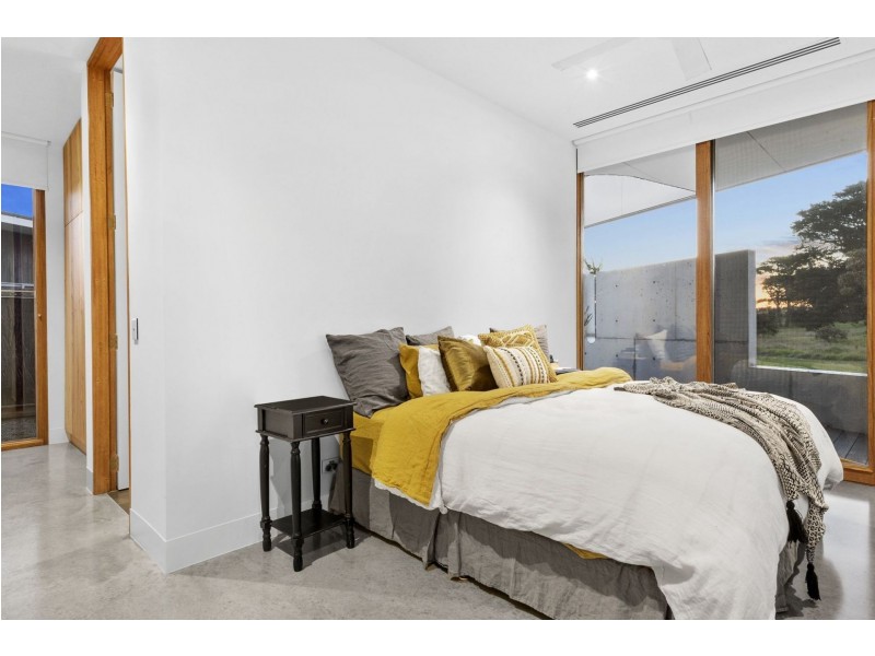 4 Plantation Drive, Connewarre VIC 3227