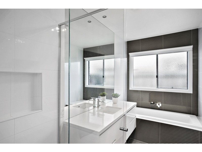 53 Bramwell Street, Ocean Grove VIC 3226