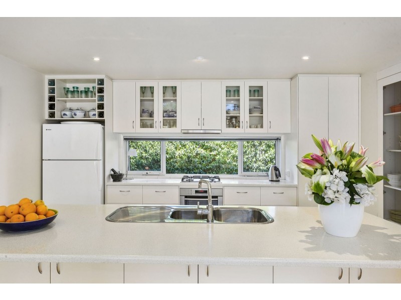 3 Maldon Place, Ocean Grove VIC 3226