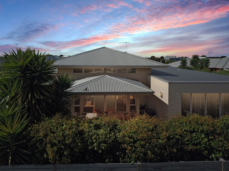 3 Maldon Place, Ocean Grove VIC 3226