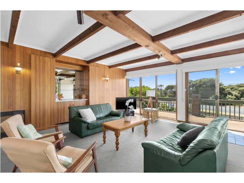 8 River Parade, Barwon Heads VIC 3227