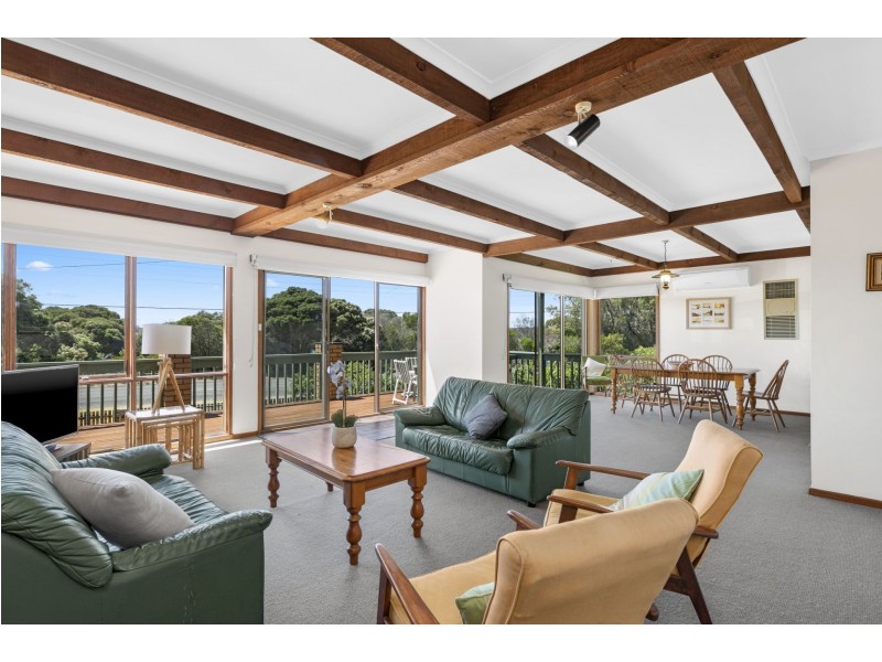 8 River Parade, Barwon Heads VIC 3227
