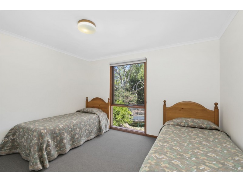 8 River Parade, Barwon Heads VIC 3227