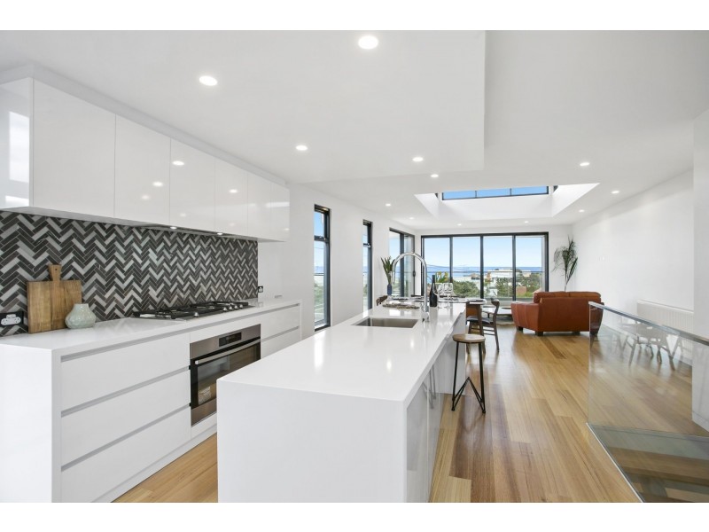 1/89 Dare St, Ocean Grove VIC 3226