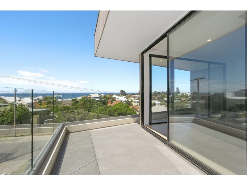 1/89 Dare St, Ocean Grove VIC 3226