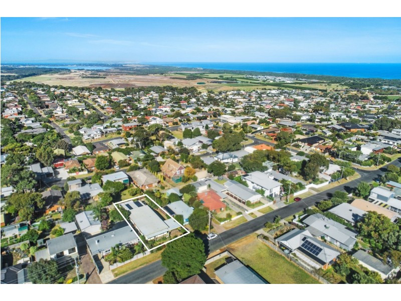 7 Aldebaran Road, Ocean Grove VIC 3226