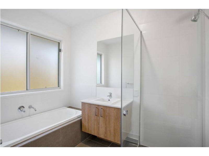 4 Vicky Road, Clifton Springs VIC 3222