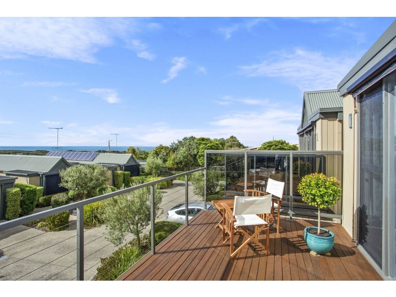 2/160 The Parade, Ocean Grove VIC 3226