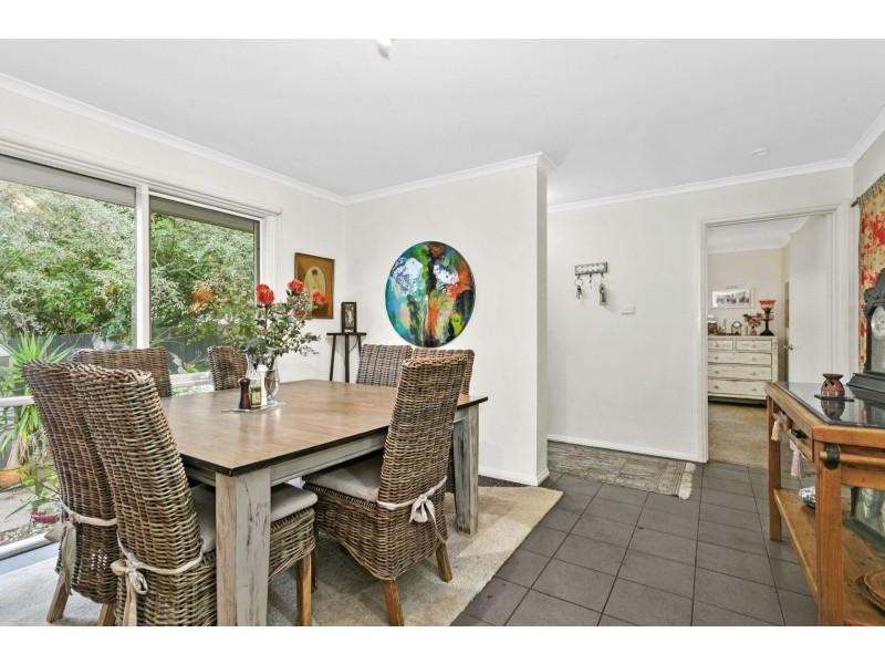 6 Roslyn Court, Ocean Grove VIC 3226