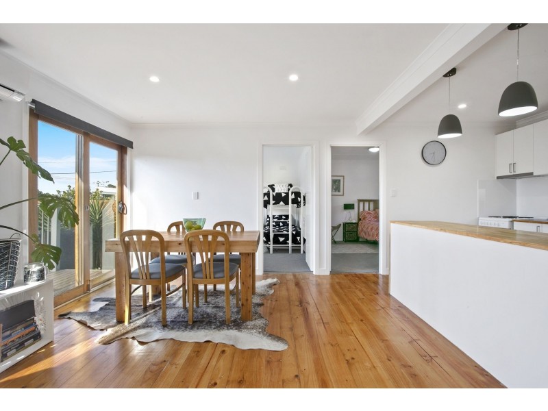 1/2 Sunset Strip, Ocean Grove VIC 3226