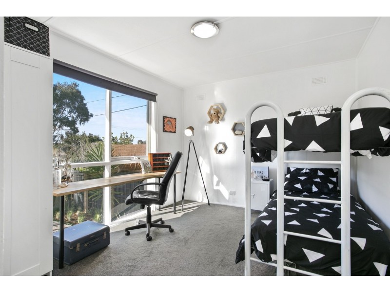1/2 Sunset Strip, Ocean Grove VIC 3226