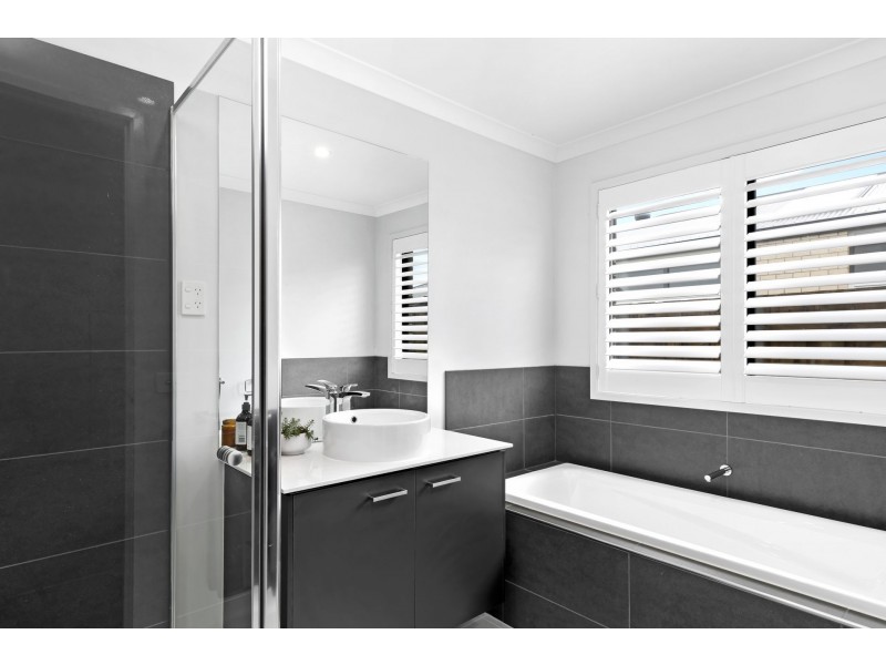 6 Wyrallah Street, Ocean Grove VIC 3226