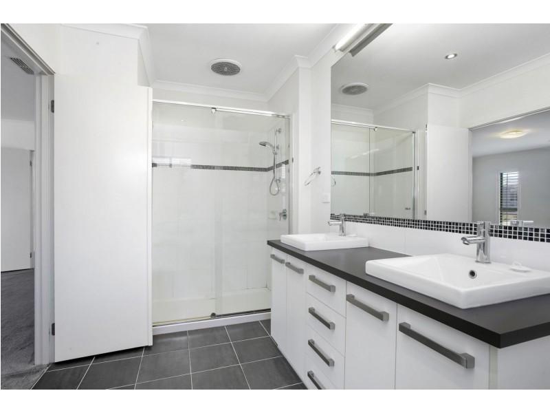 44 Penleigh Crescent, Ocean Grove VIC 3226