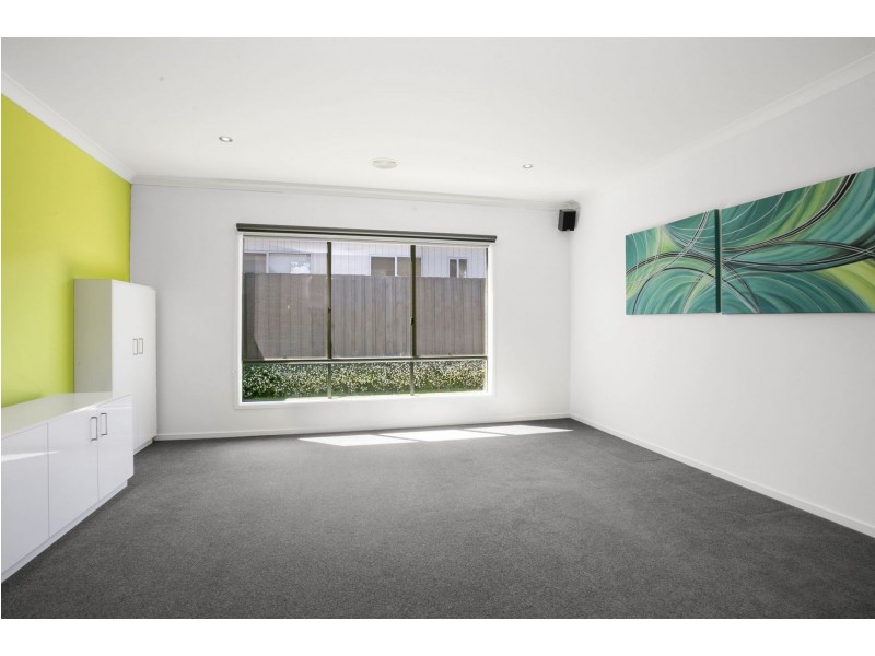 44 Penleigh Crescent, Ocean Grove VIC 3226