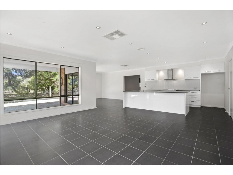 44 Penleigh Crescent, Ocean Grove VIC 3226