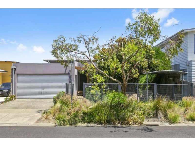 43 Newbay Close, Barwon Heads VIC 3227
