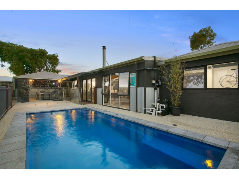 2/17 Lake Avenue, Ocean Grove VIC 3226