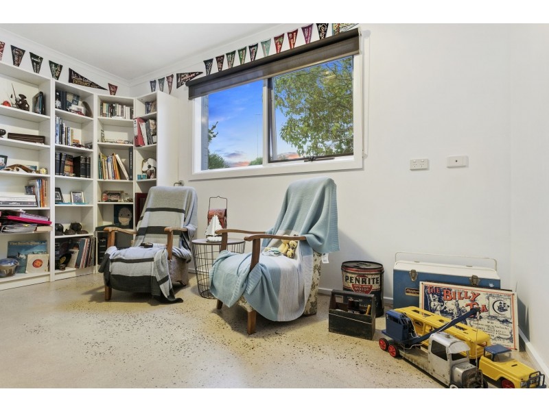 2/17 Lake Avenue, Ocean Grove VIC 3226