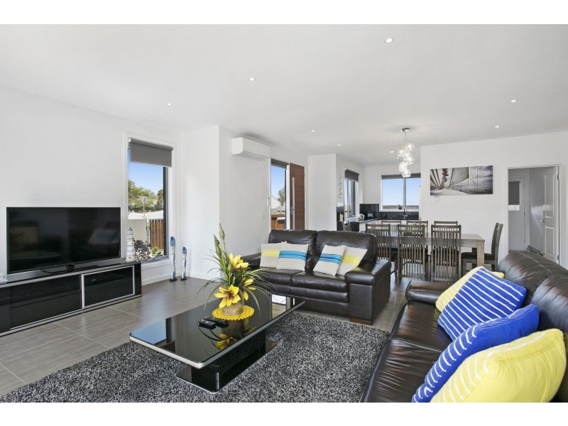 76 Tuckfield Street, Ocean Grove VIC 3226