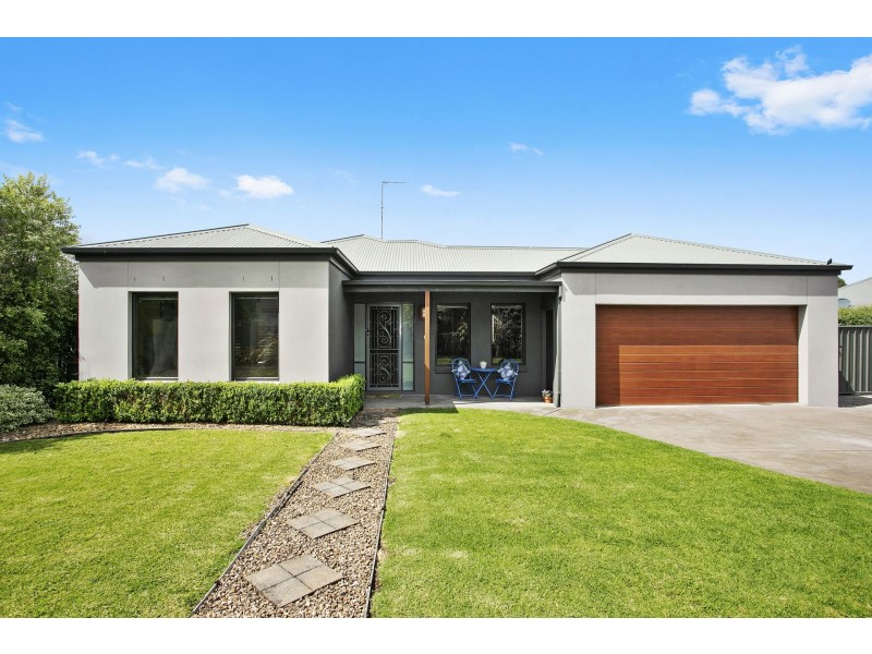 23-24 Peppermint Grove, Drysdale VIC 3222