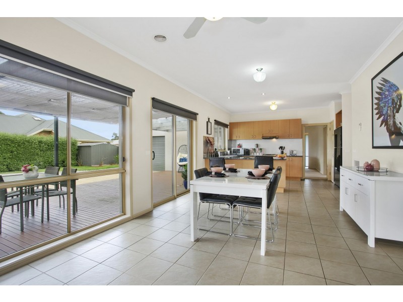 23-24 Peppermint Grove, Drysdale VIC 3222